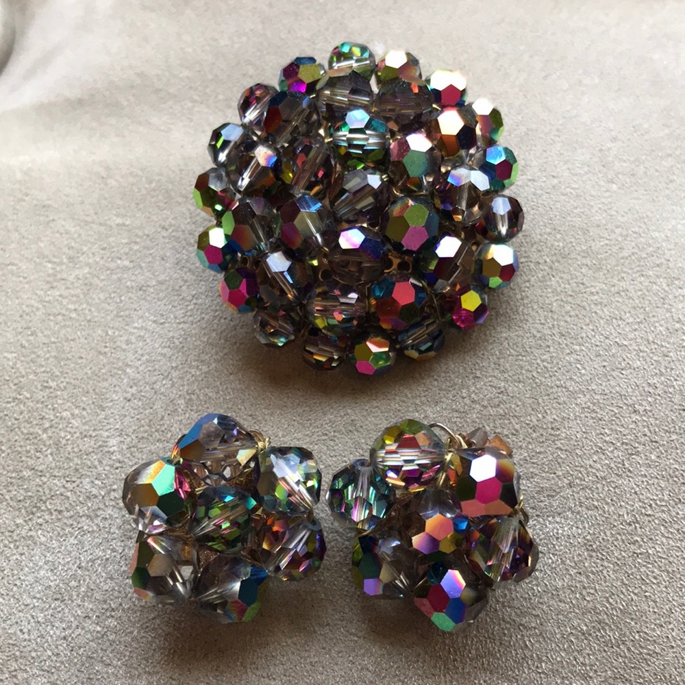Amazing Iridescent crystal earrings with brooch